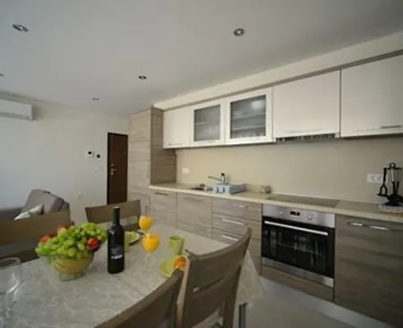 Apartment Lagoon Nin